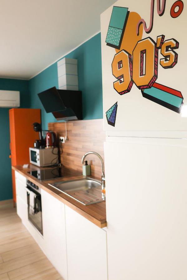 Capsule 90'S - Balneo - Sauna - Flipper - Billard - Netflix - Nintendo Switch & Jeux - Монс Екстер'єр фото