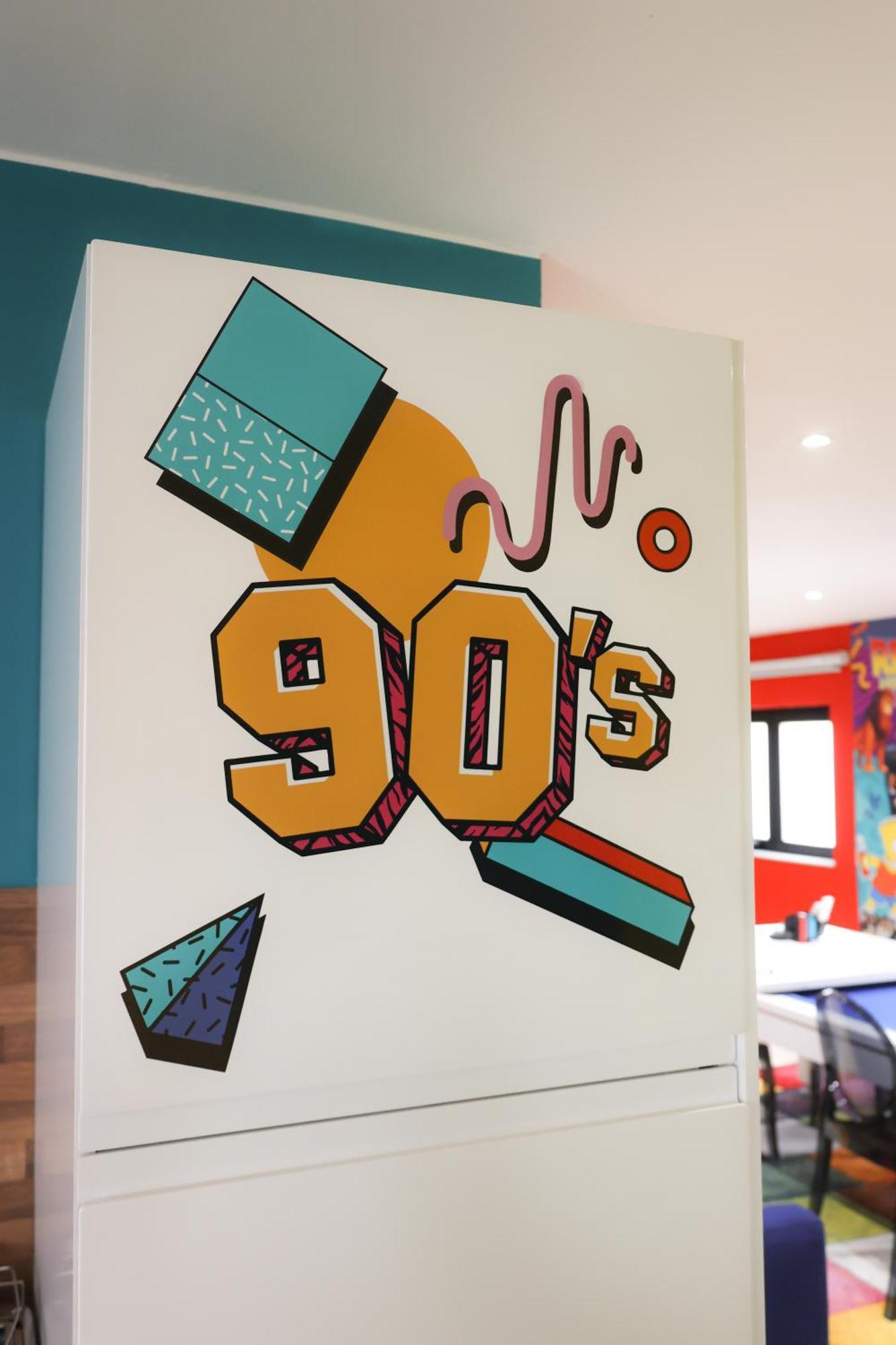 Capsule 90'S - Balneo - Sauna - Flipper - Billard - Netflix - Nintendo Switch & Jeux - Монс Екстер'єр фото